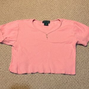 Vintage 90’s cropped shirt. Size M